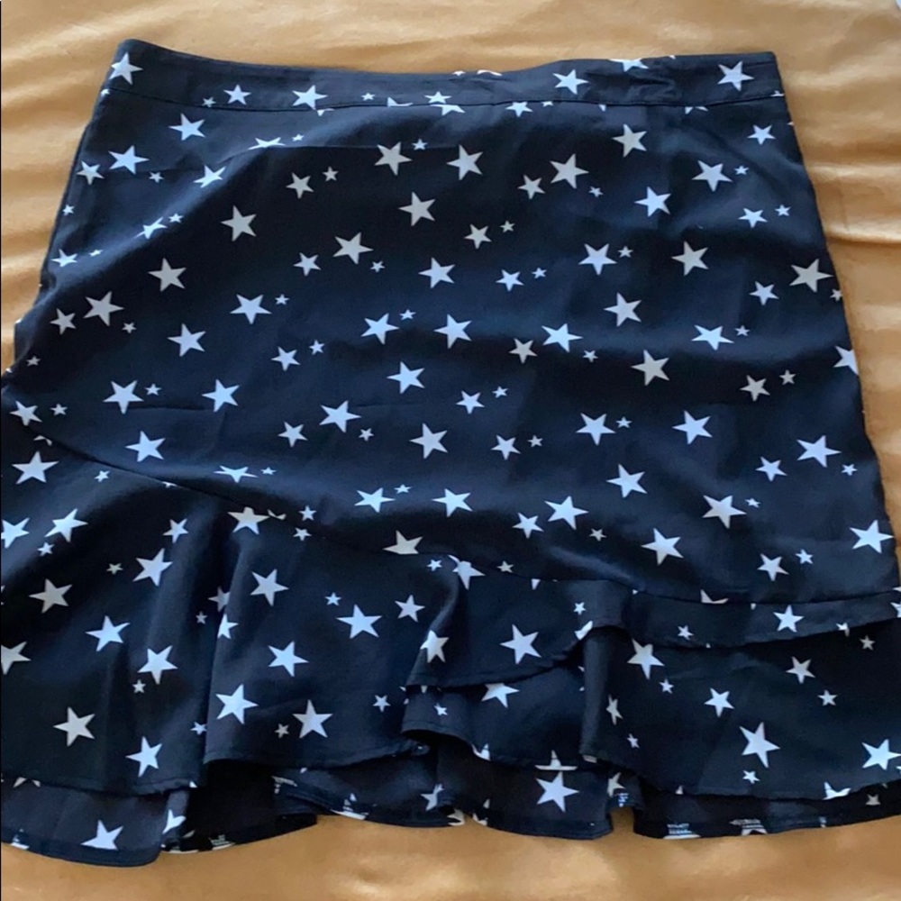 Star mini ruffle skirt
